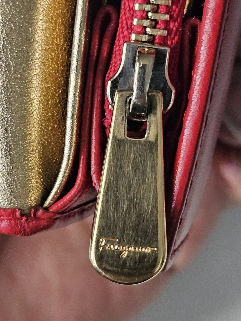 Red leather Salvatore Ferragamo continental Wallet/crossbody - Picture 8 of 10